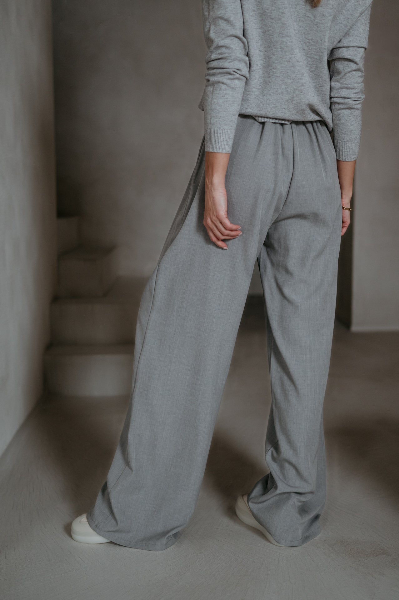 Mostri trousers I Light Grey