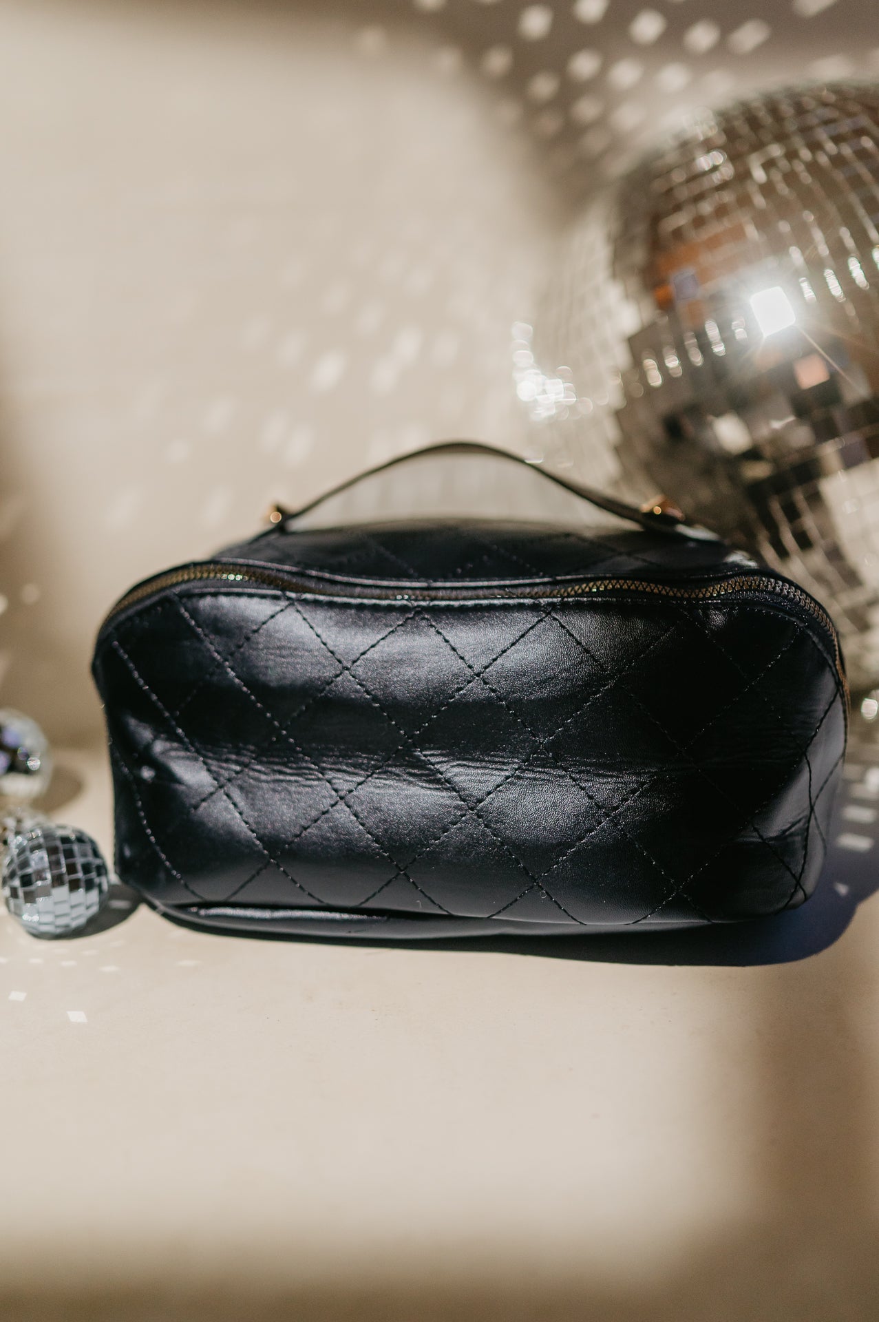 Drivani toiletry bag I Black