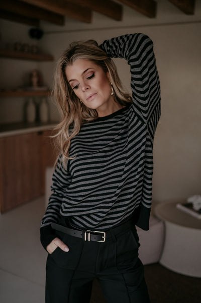 Poleri knit I Black & Grey