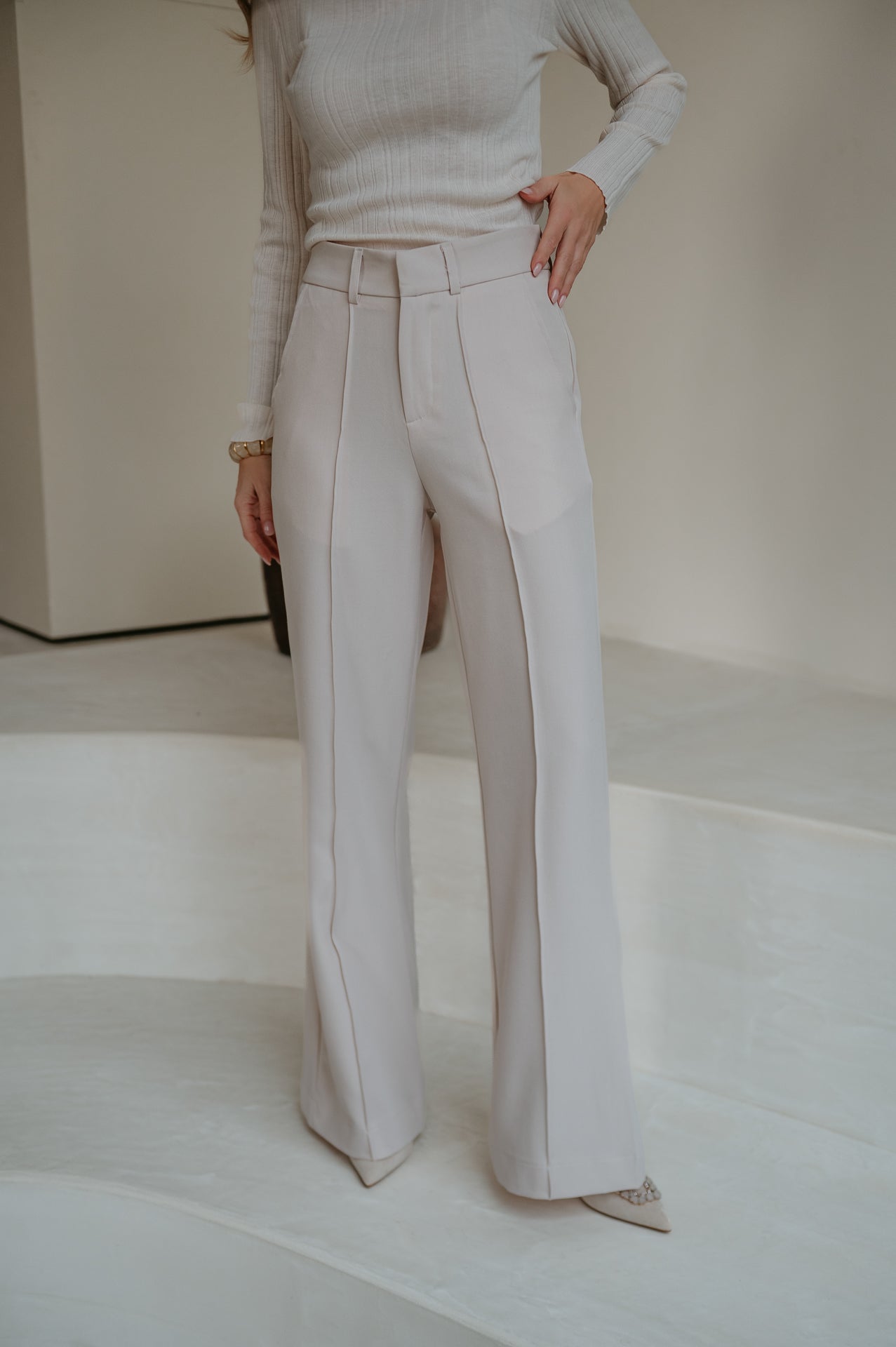 Vacuita trousers I Beige