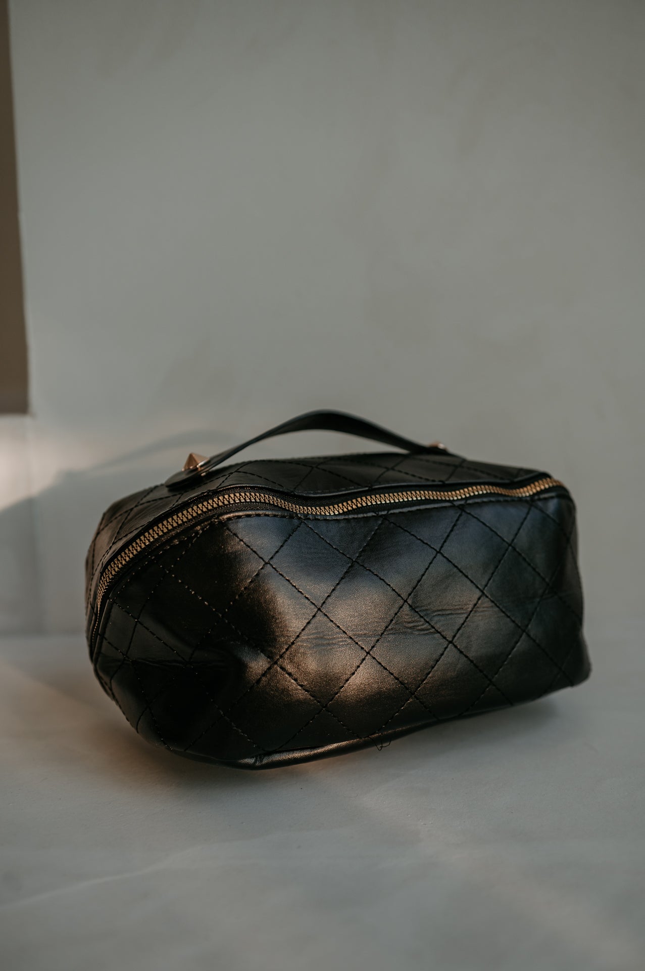 Drivani toiletry bag I Black