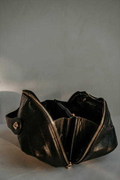 Drivani toiletry bag I Black