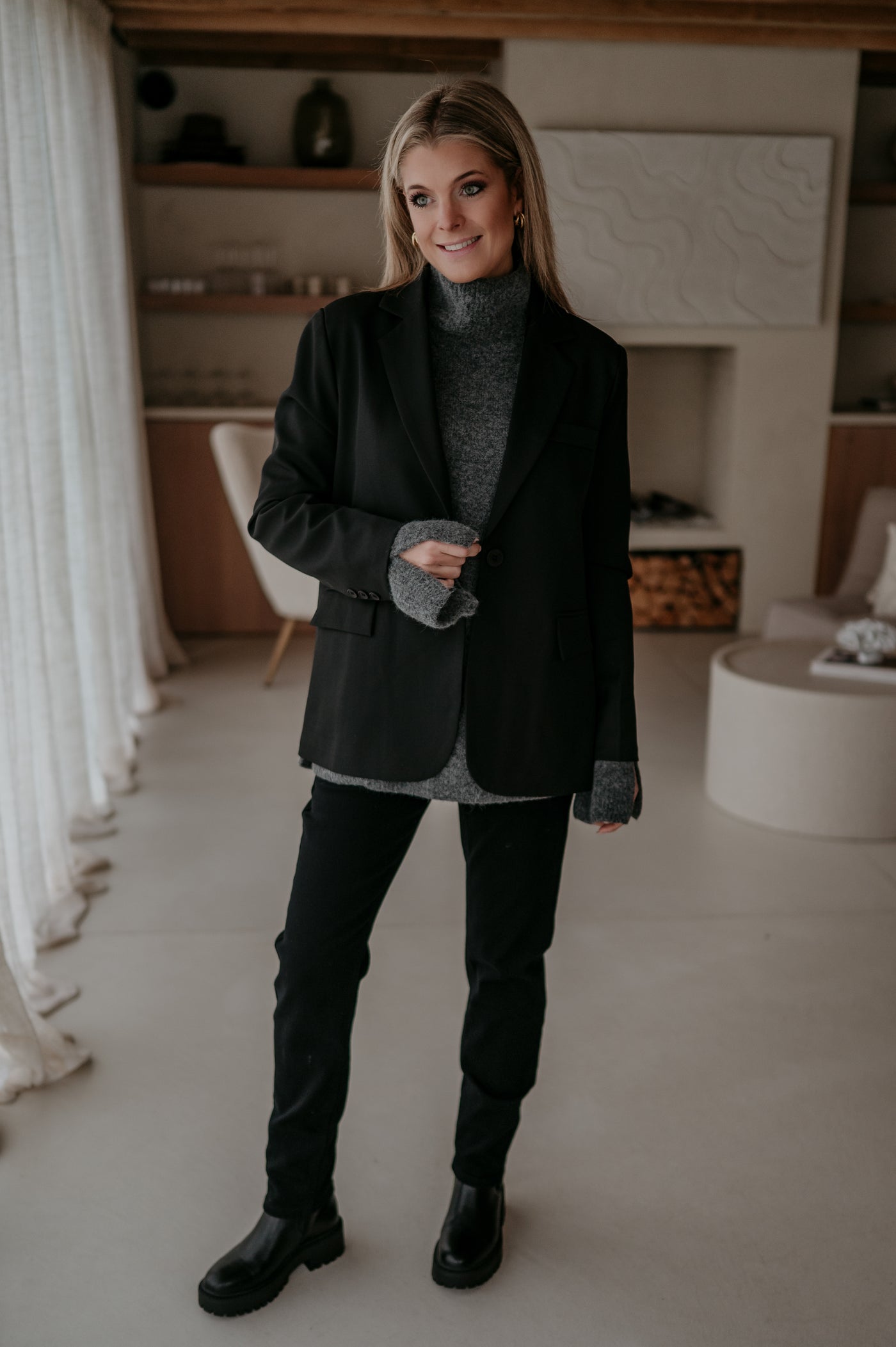 Urticante blazer I Black