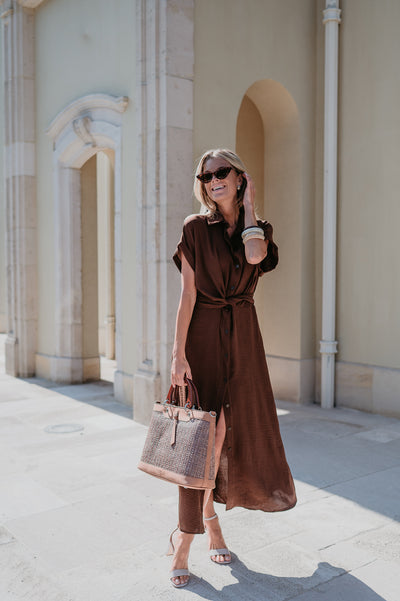Cognomi dress I Chocolate