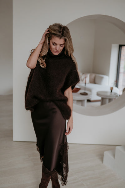 Pochi knit I Chocolate Brown