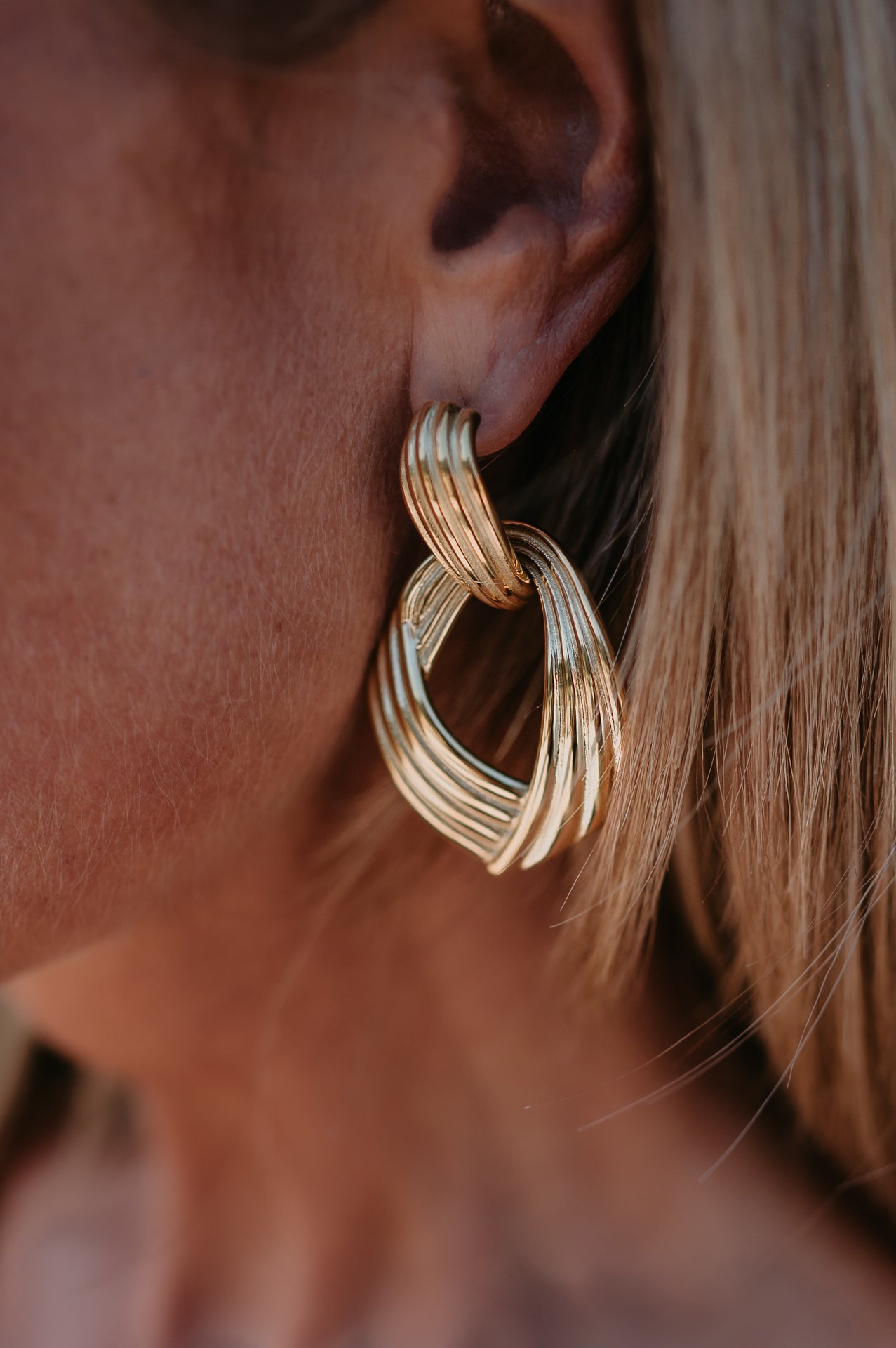 Snello earrings I Gold