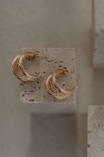 Effigie earrings I Gold