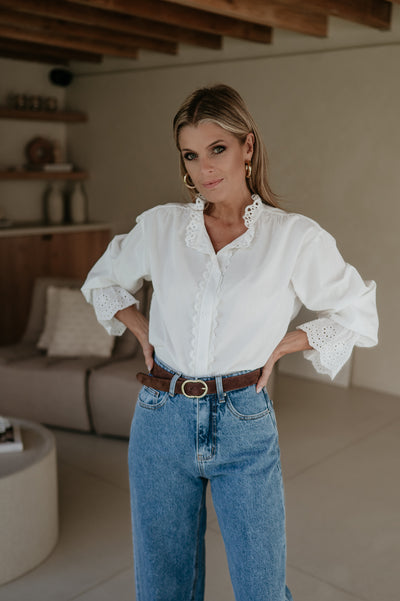 Caparbio blouse I White