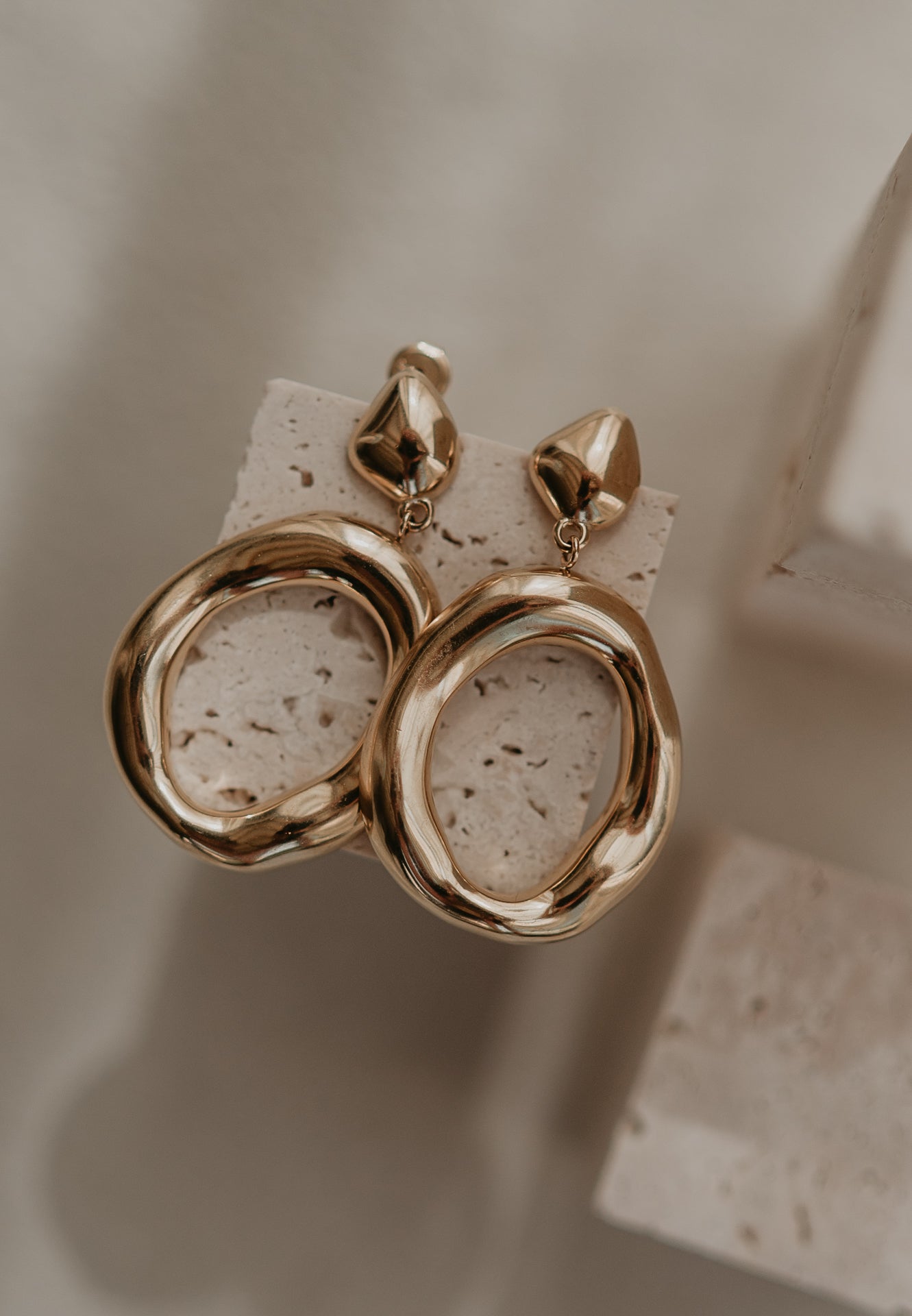 Ululato earrings I Gold