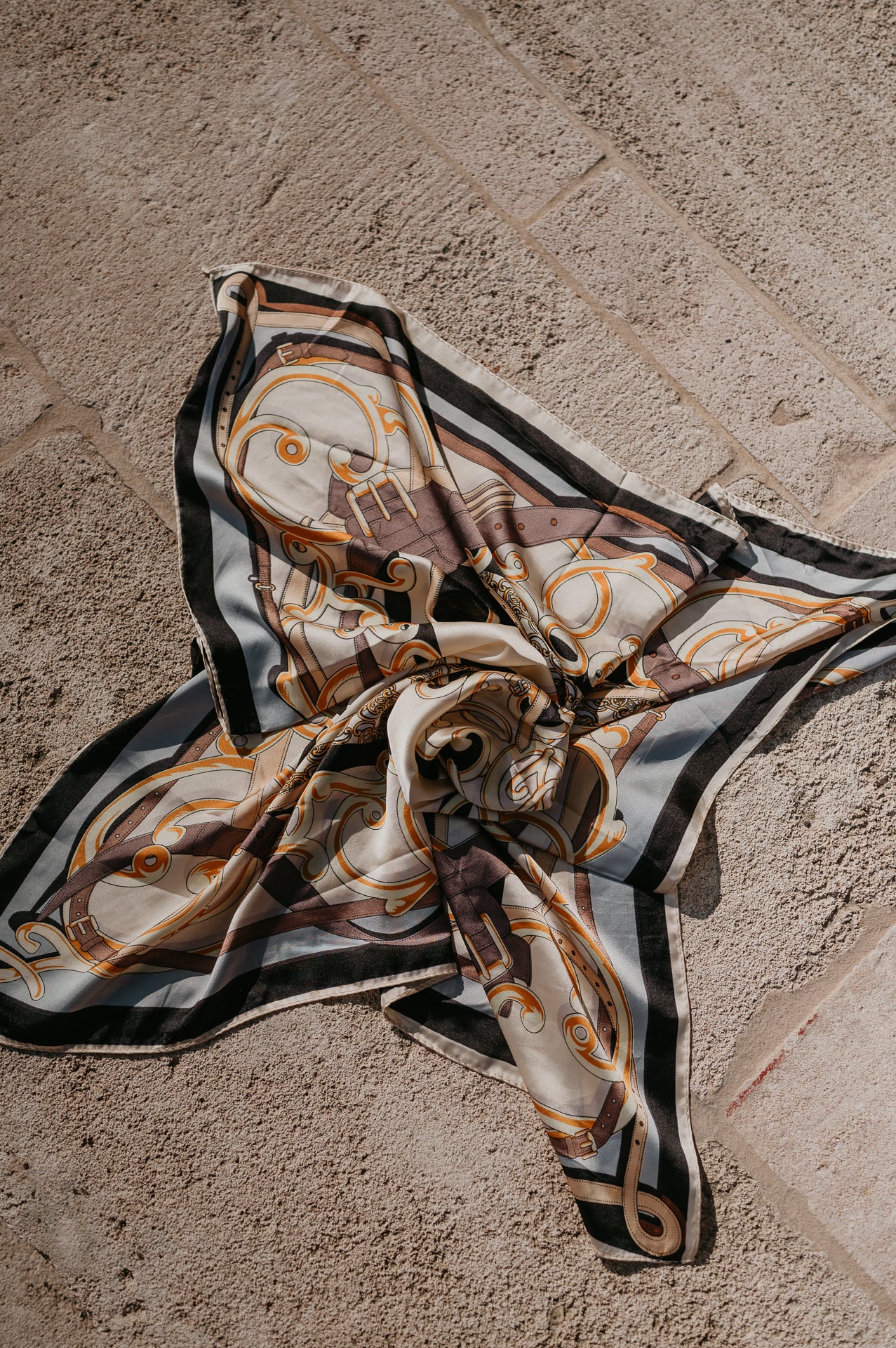 Fumo scarf I Beige