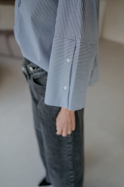 Grata shirt I Striped Grey