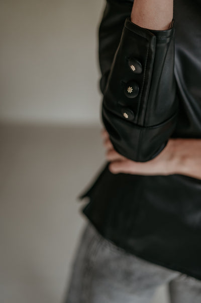 Urgenzi jacket I Black
