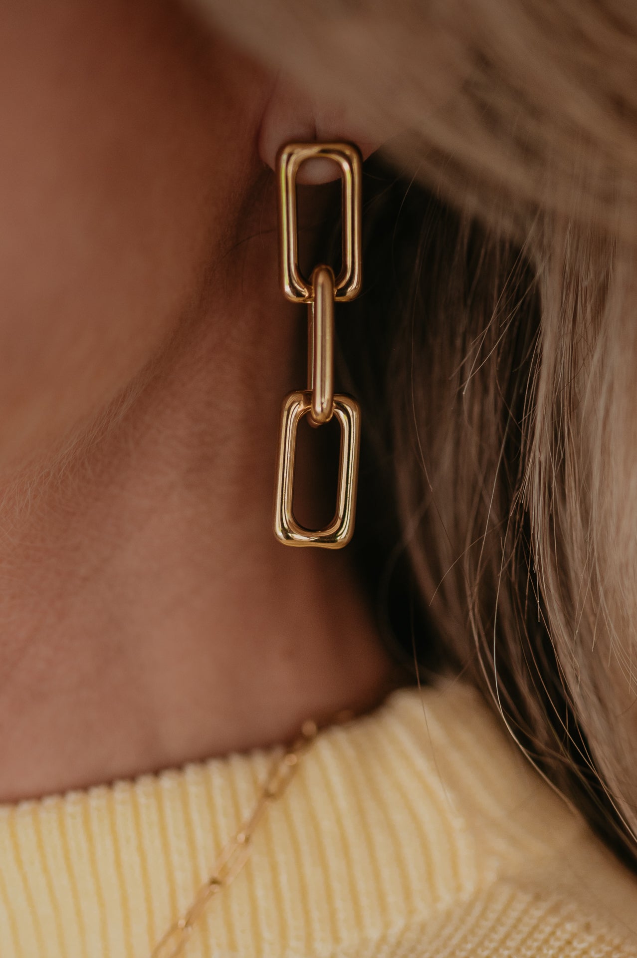 Vanita earrings I Gold