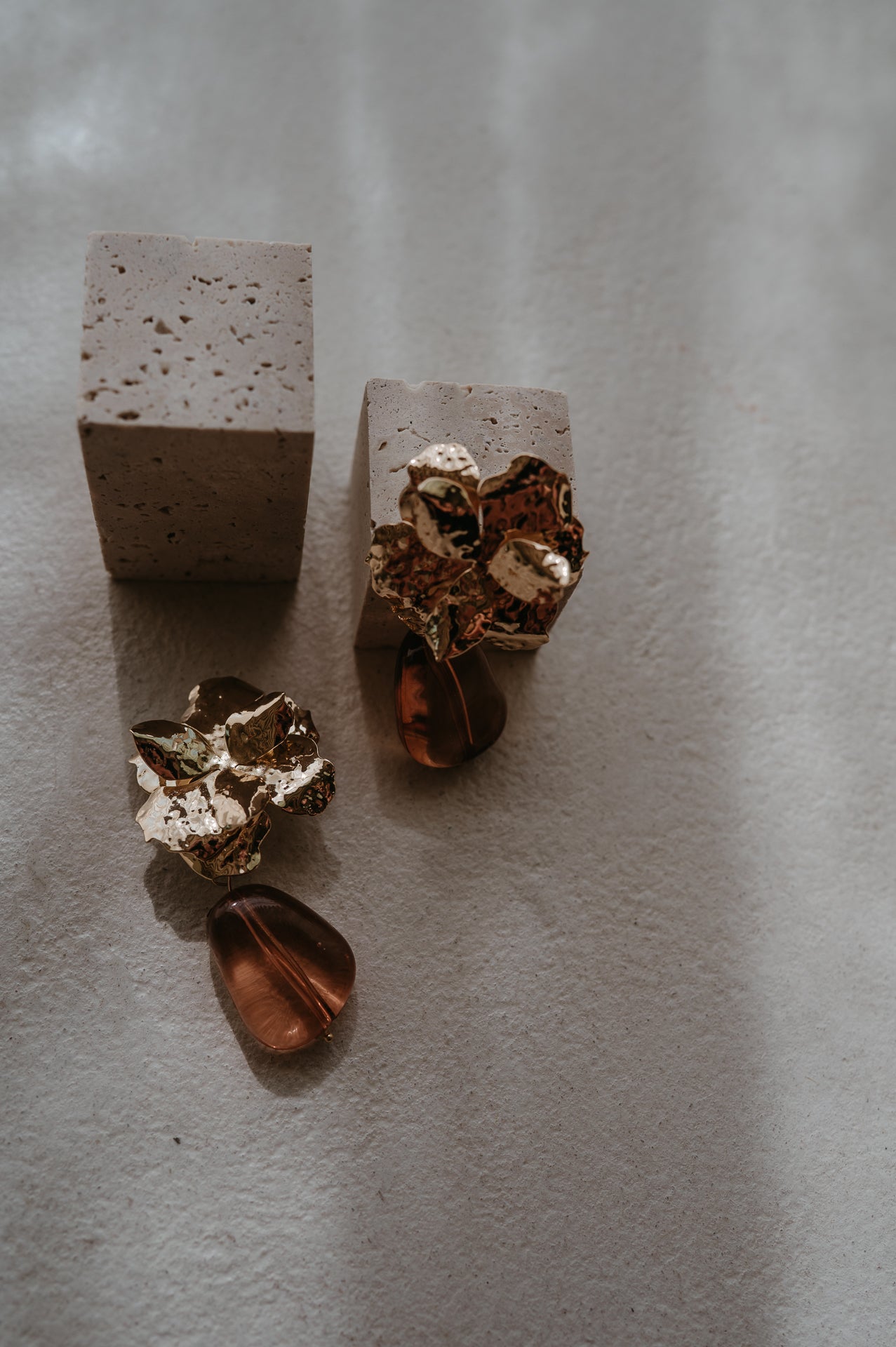 Nede earrings I Gold