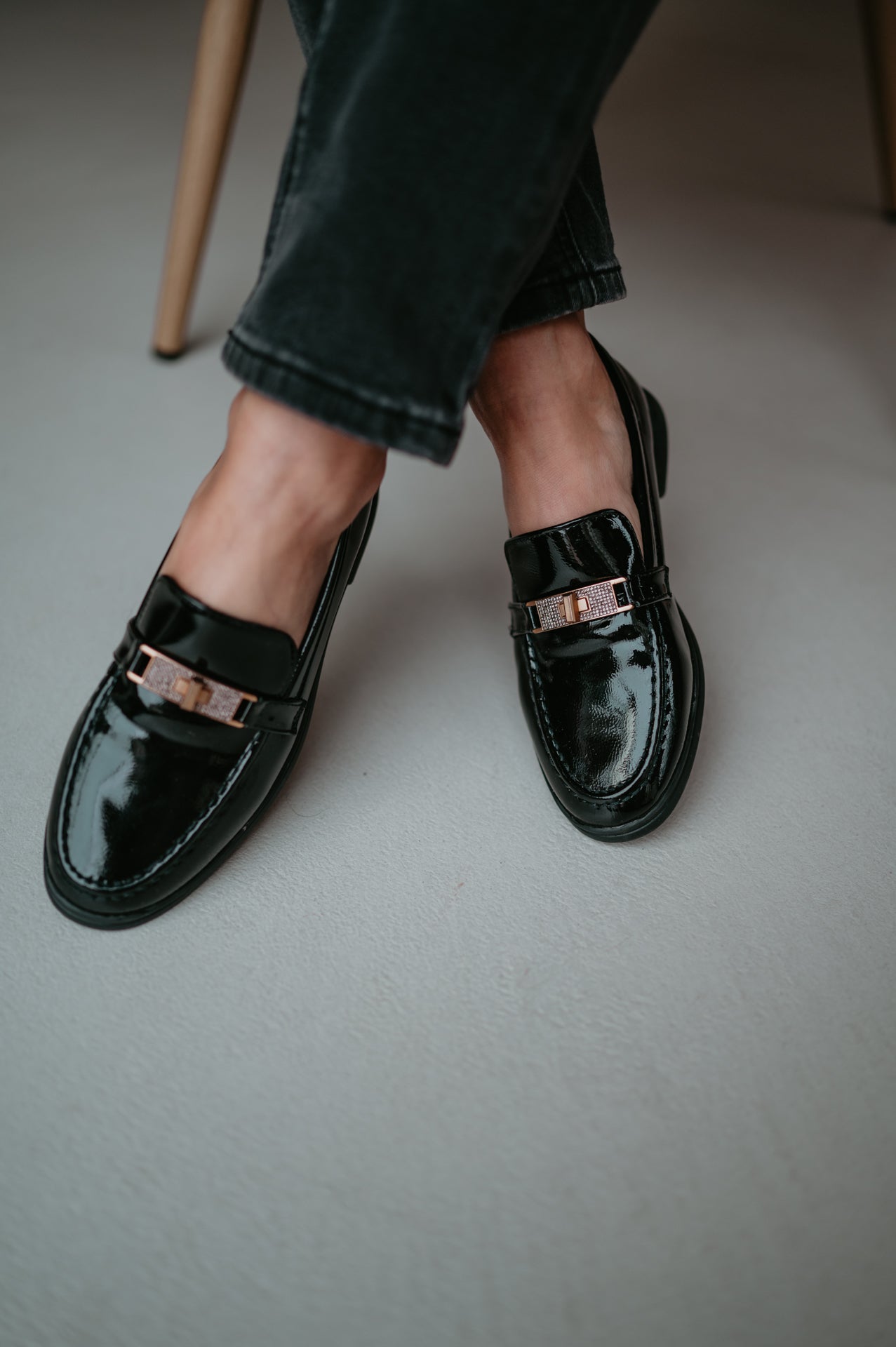Angolo loafers I Black