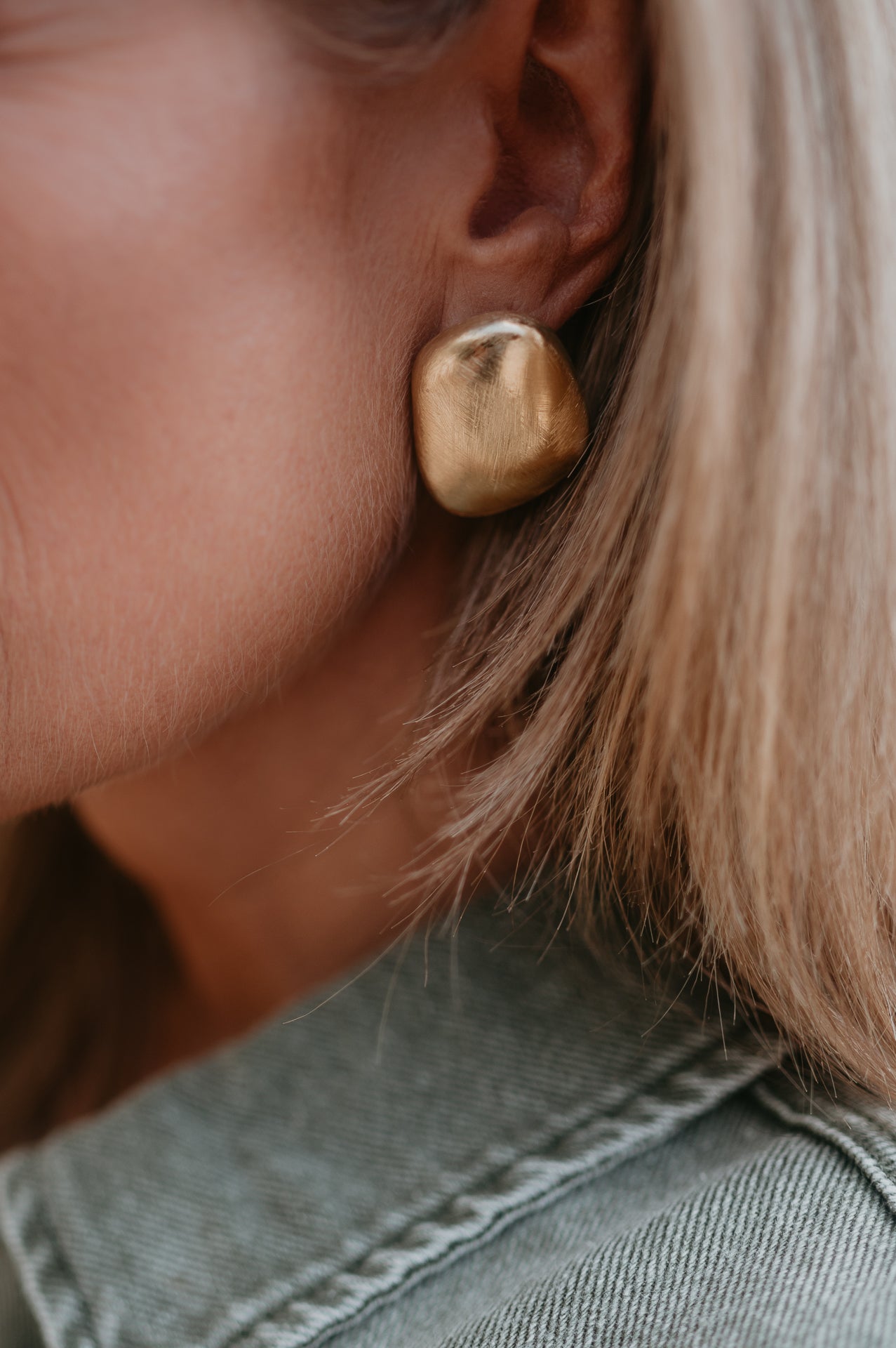 Dubbiosa earrings I Gold