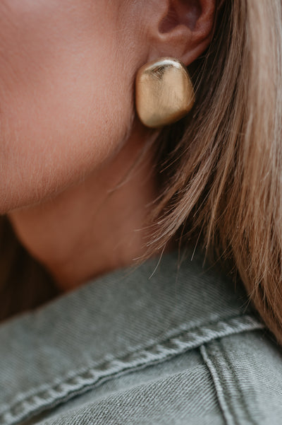 Dubbiosa earrings I Gold
