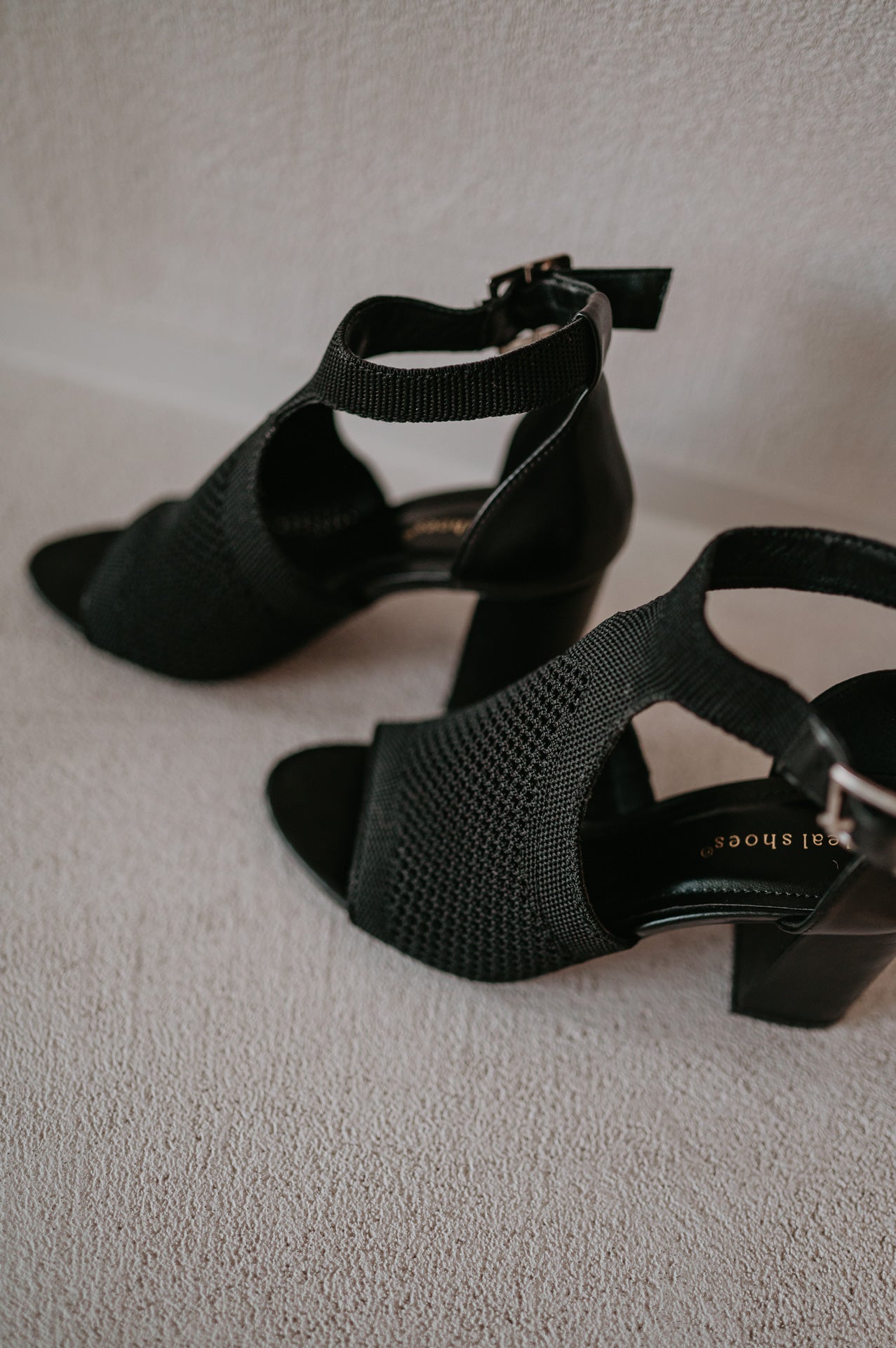 Toccano heels I Black