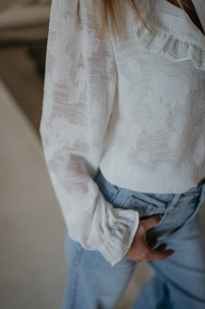 Attuale blouse I White - Wild Souls by JV® - Blouses