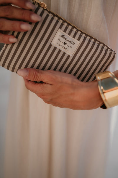 Benda toiletry bag I Grey - Wild Souls by JV® - Toiletry Bags