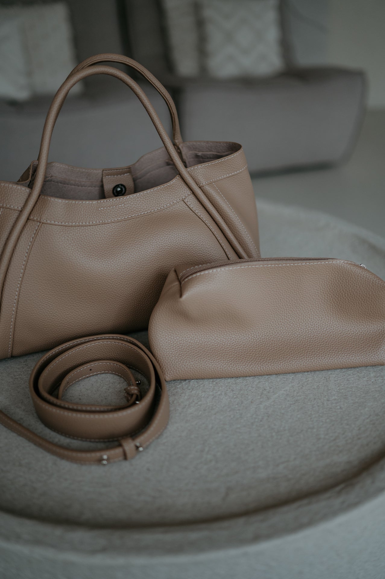 Bendi handbag I Beige - Wild Souls by JV® - 