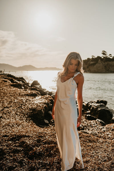 Cangiante dress I Ecru - Wild Souls by JV® - Dresses