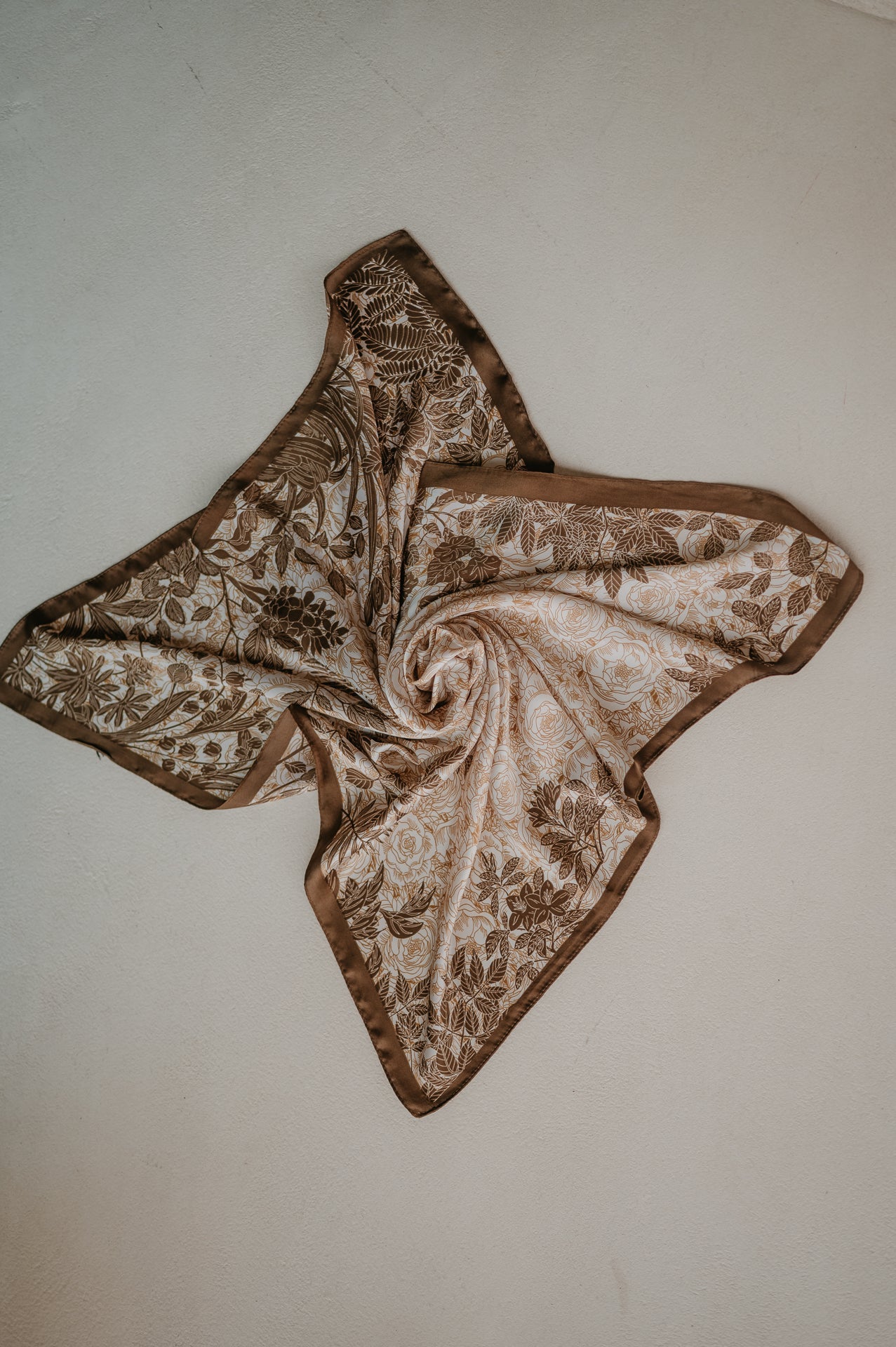 Dolcino scarf I Brown - Wild Souls by JV® - Scarfs