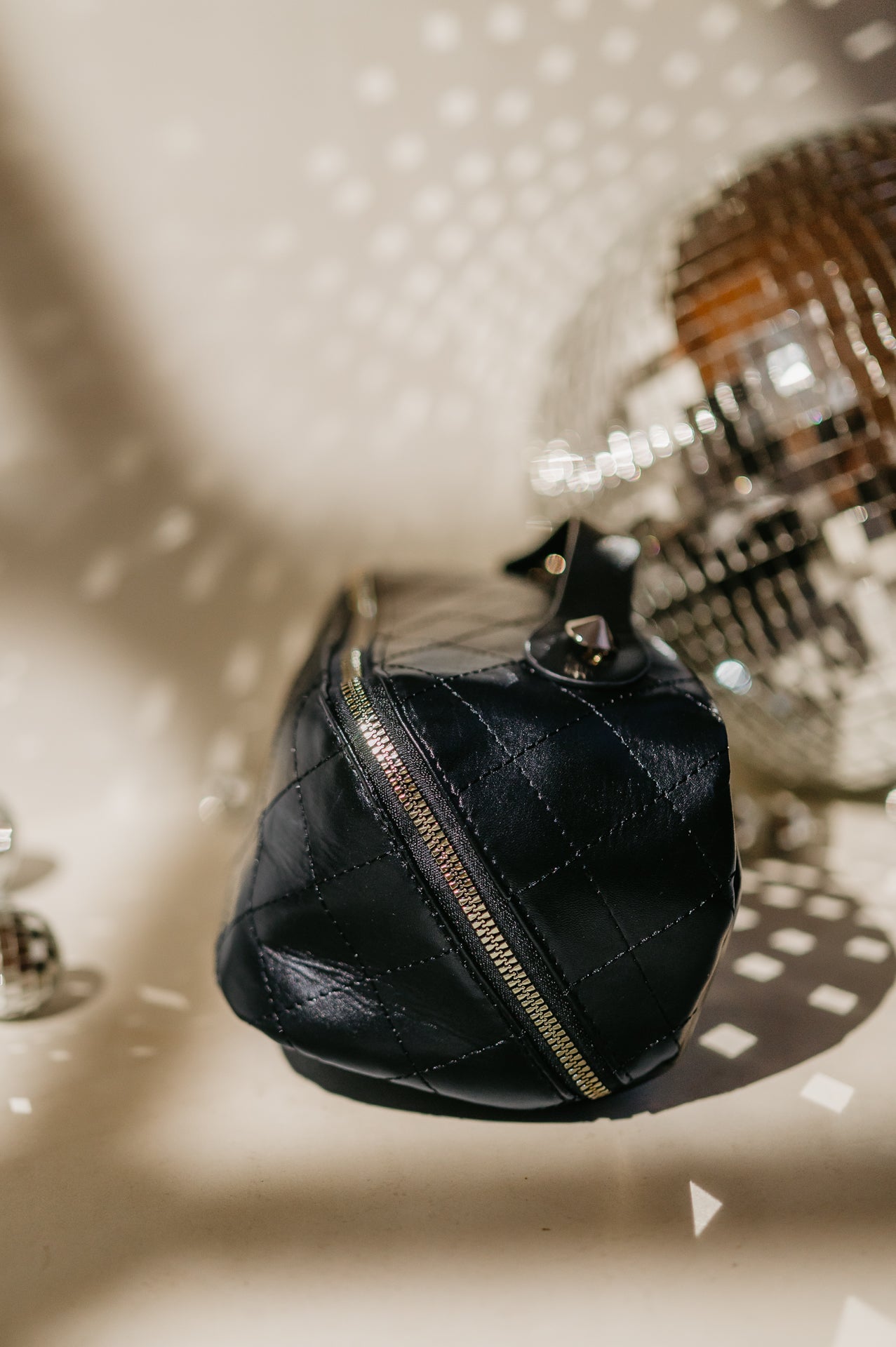 Drivani toiletry bag I Black - Wild Souls by JV® - Toiletry Bags