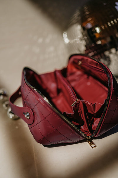 Drivani toiletry bag I Bordeaux - Wild Souls by JV® - Toiletry Bags