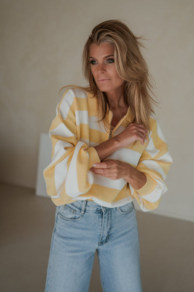 Elogio sweater I Yellow - Wild Souls by JV® - Sweaters