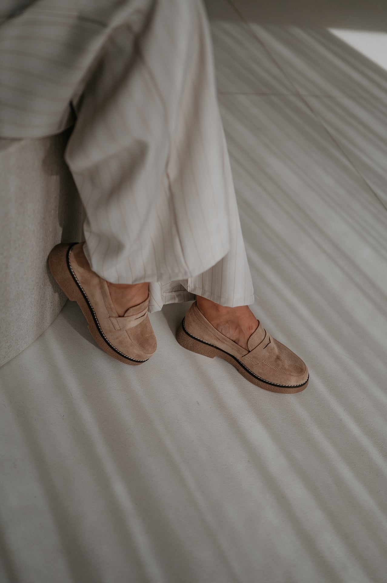 Enigma loafers I Taupe - Wild Souls by JV® - Loafers