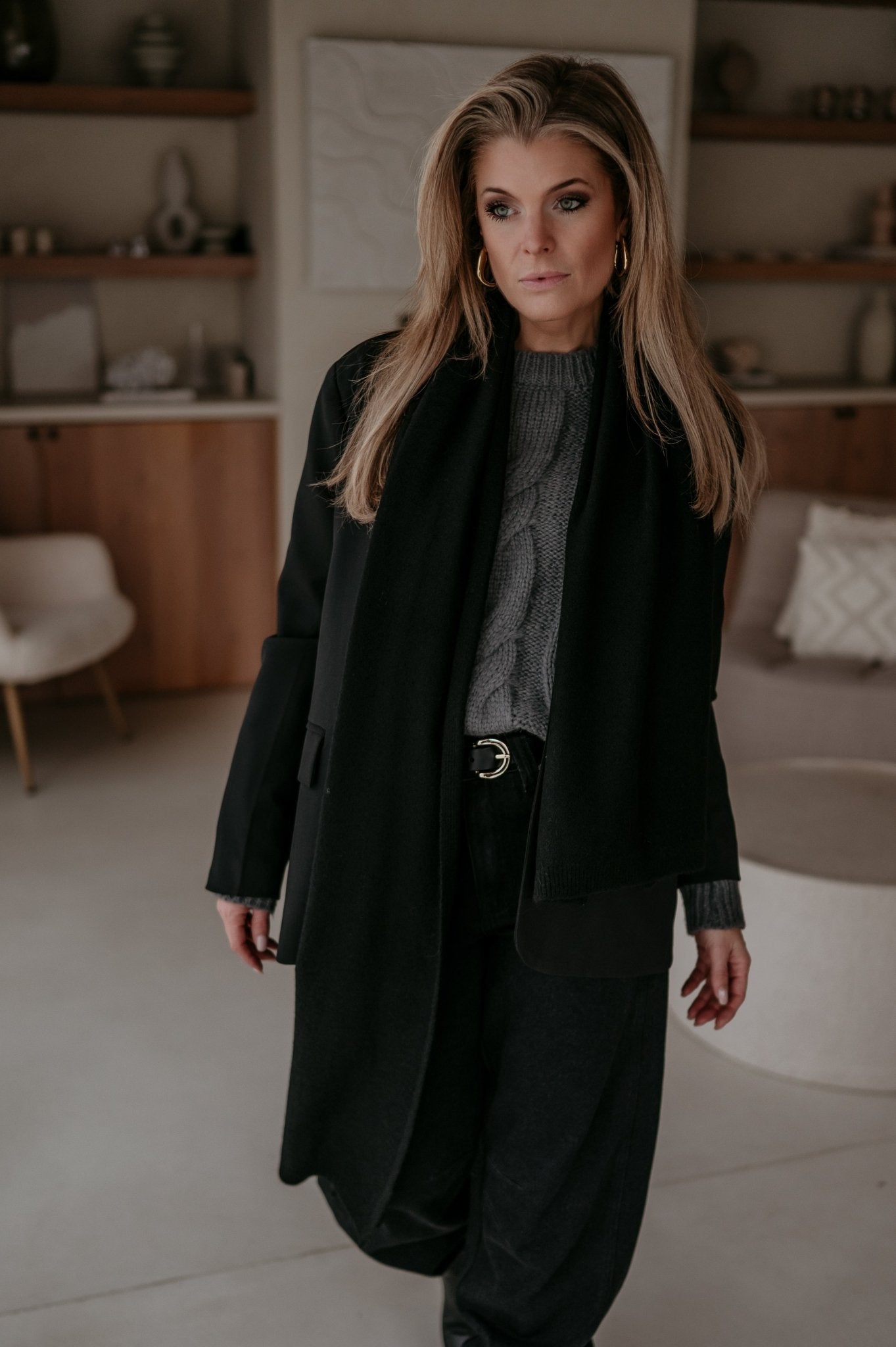 Esiste scarf I Black - Wild Souls by JV® - Scarfs