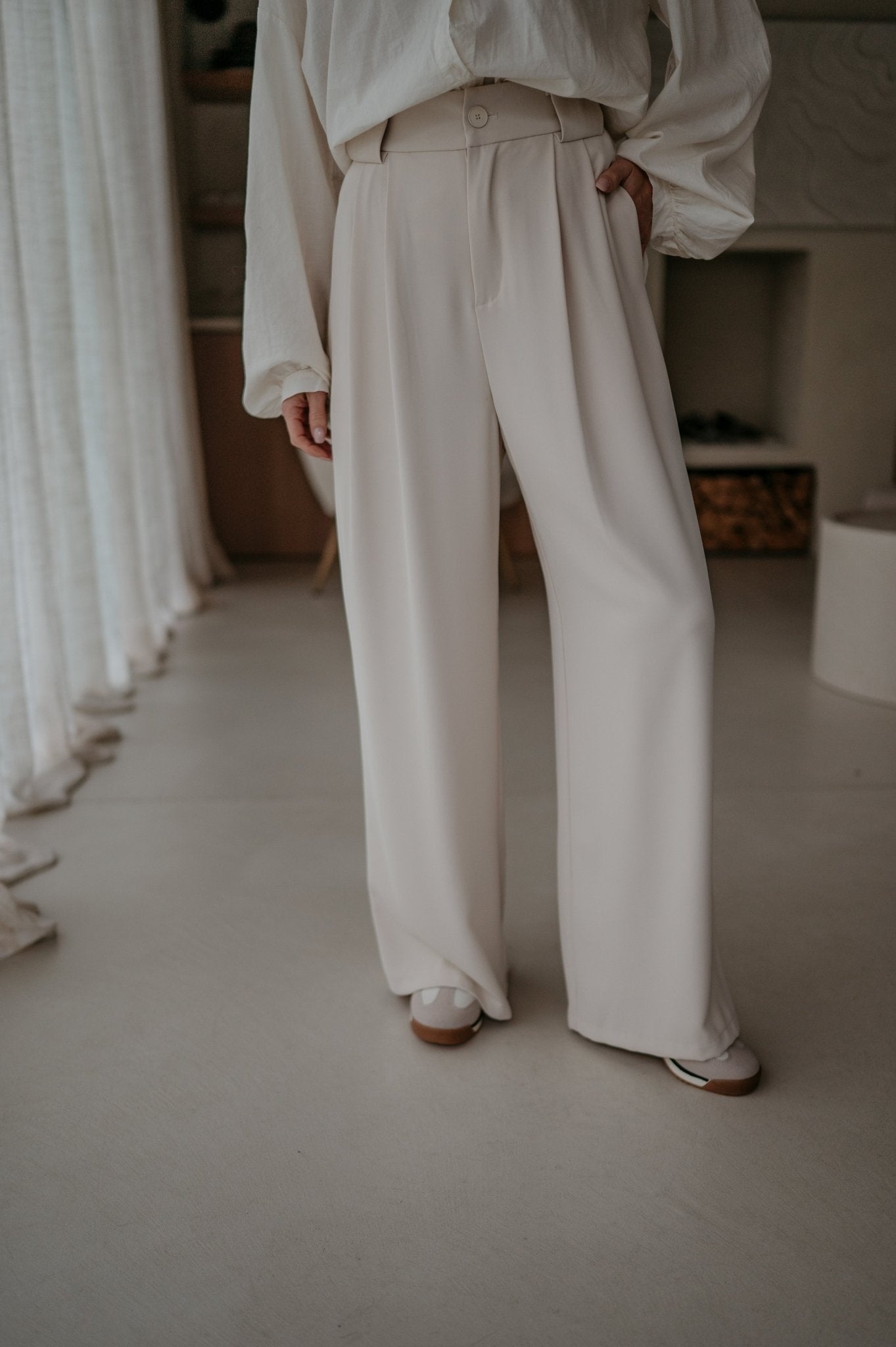 Fiaccola trousers I Beige - Wild Souls by JV® - Trousers