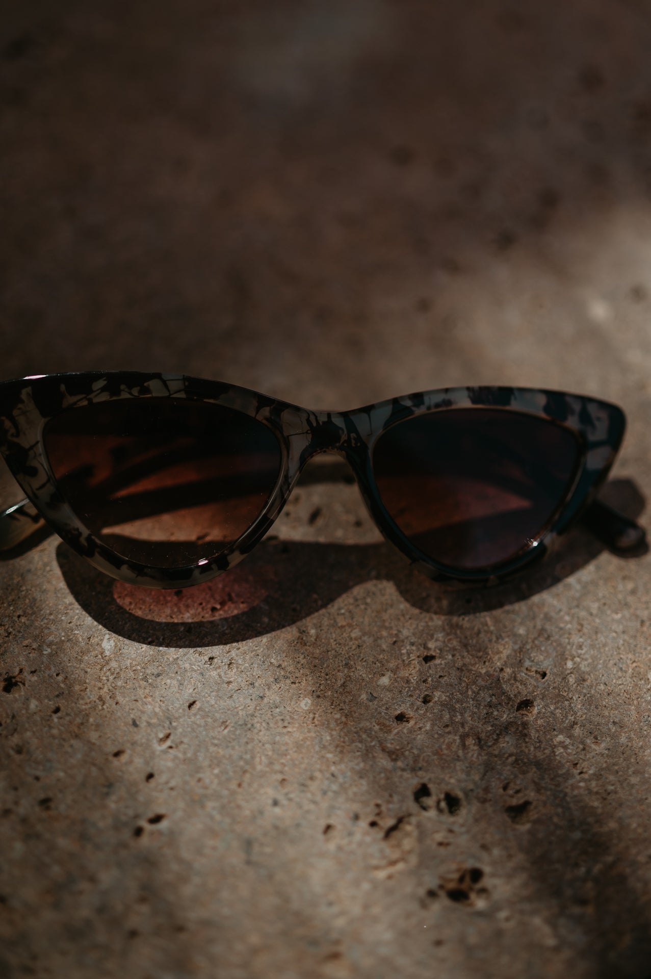 Fiele sunglasses I Leopard Grey - Wild Souls by JV® - Sunglasses