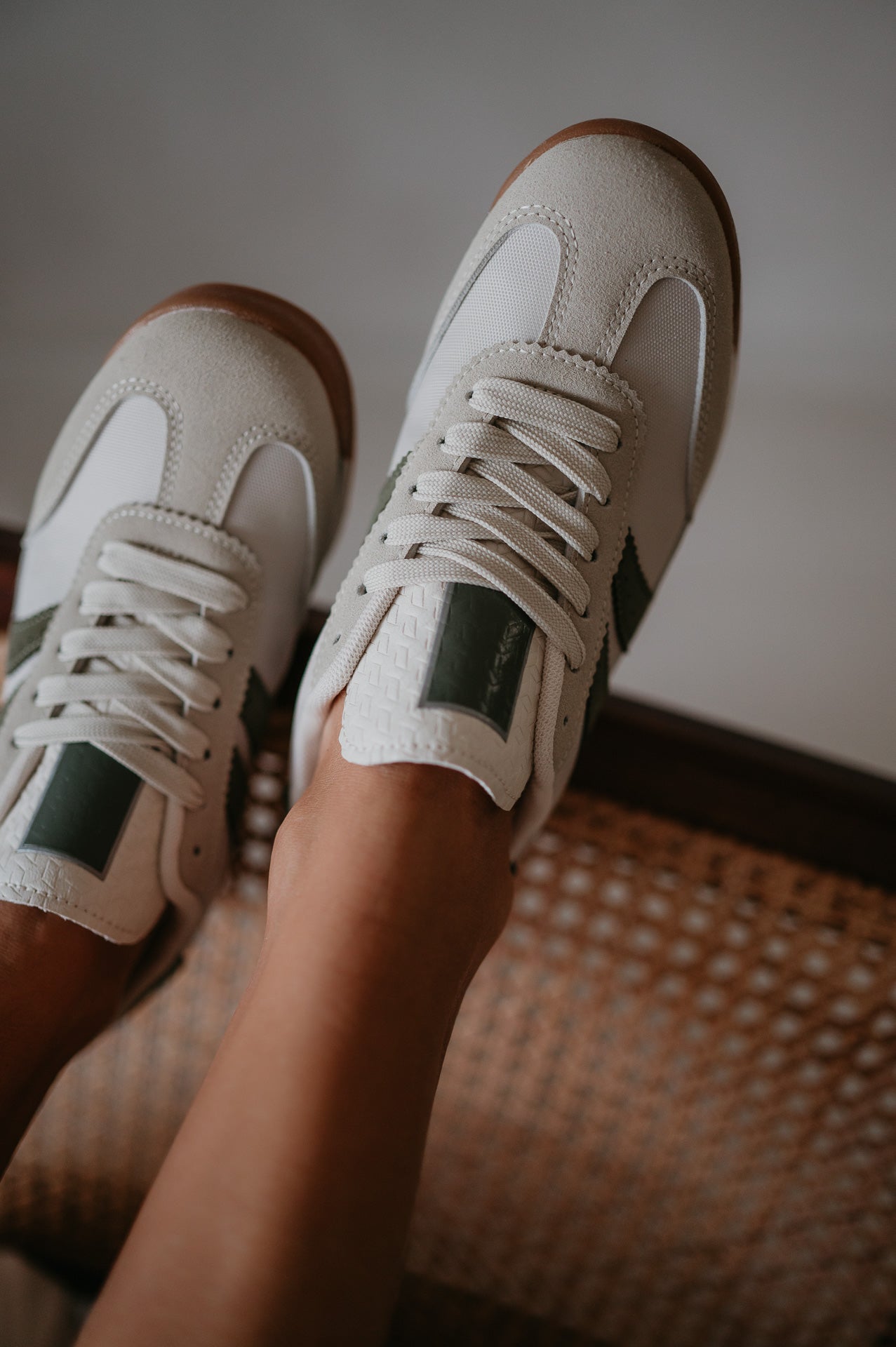 Gelo sneakers I Khaki - Wild Souls by JV® - Sneakers