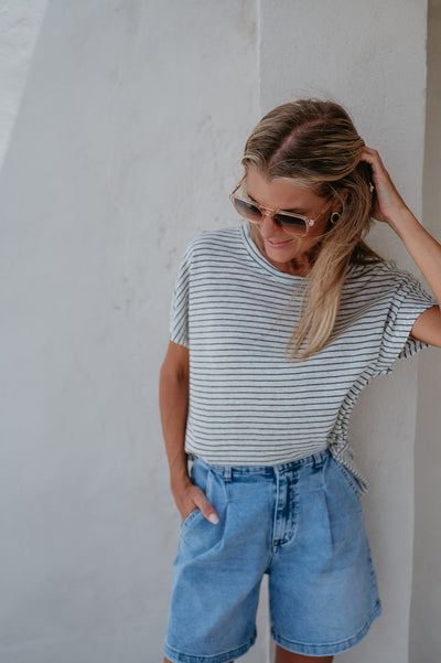 Gocce t-shirt I Striped Blue - Wild Souls by JV® - T-shirts
