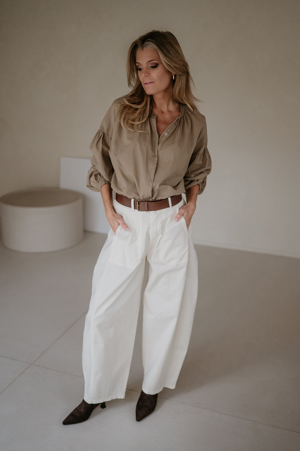 Ignavia shirt I Mocha Mousse - Wild Souls by JV® - Shirts