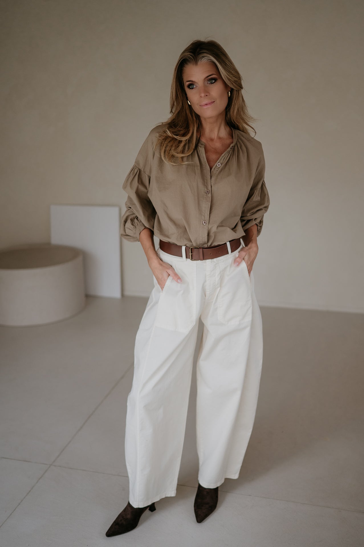 Ignavia shirt I Mocha Mousse - Wild Souls by JV® - Shirts