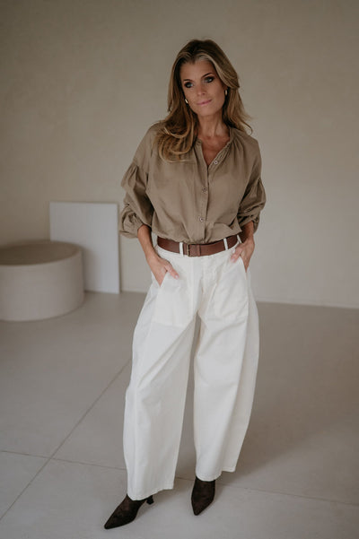 Ignavia shirt I Mocha Mousse - Wild Souls by JV® - Shirts