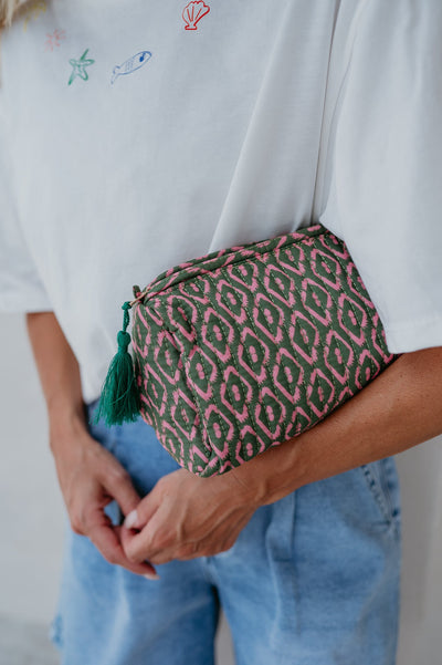 Lievo toiletry bag I Green - Wild Souls by JV® - Toiletry Bags