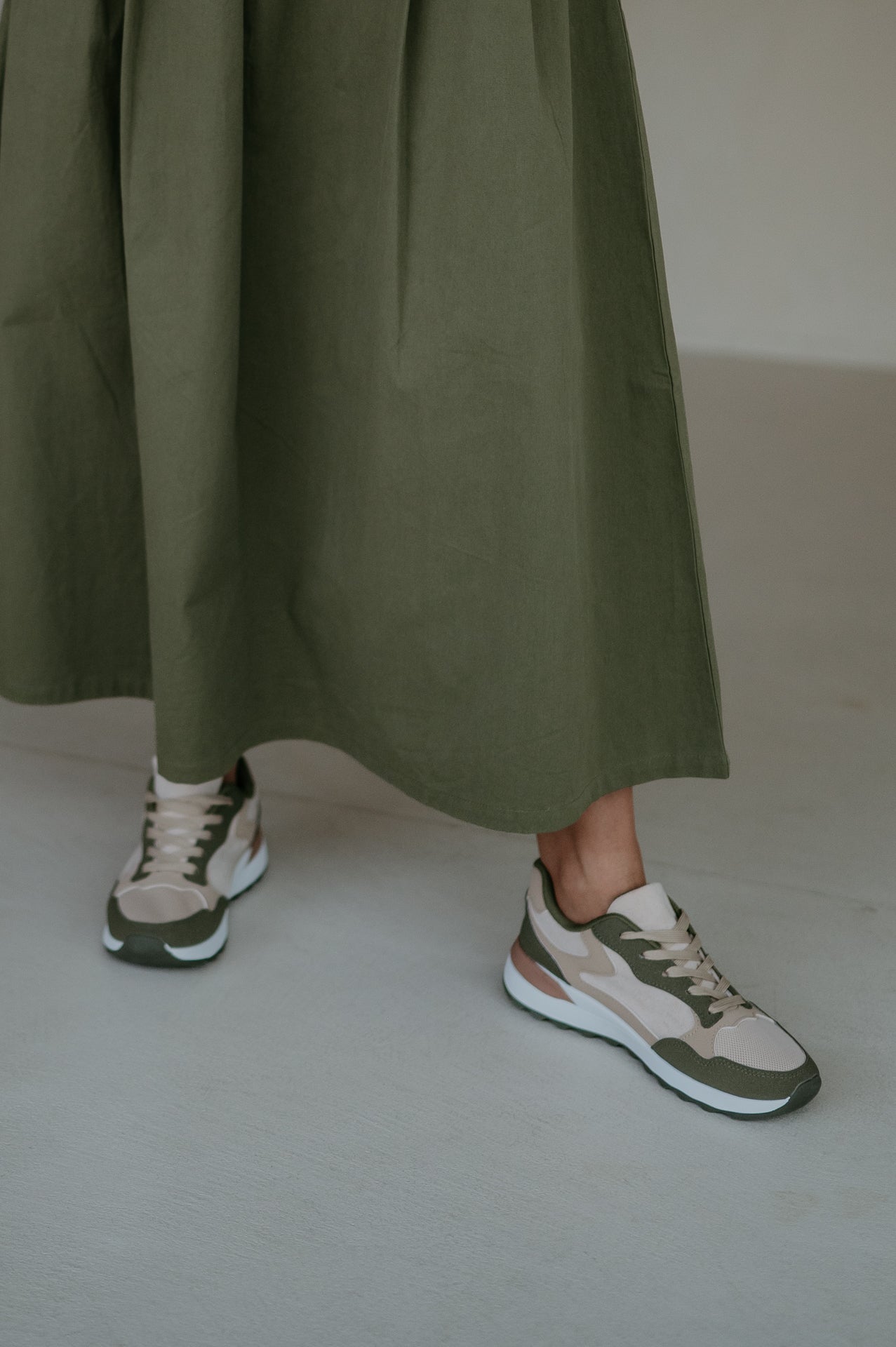 Luccore sneakers I Khaki - Wild Souls by JV® - Sneakers