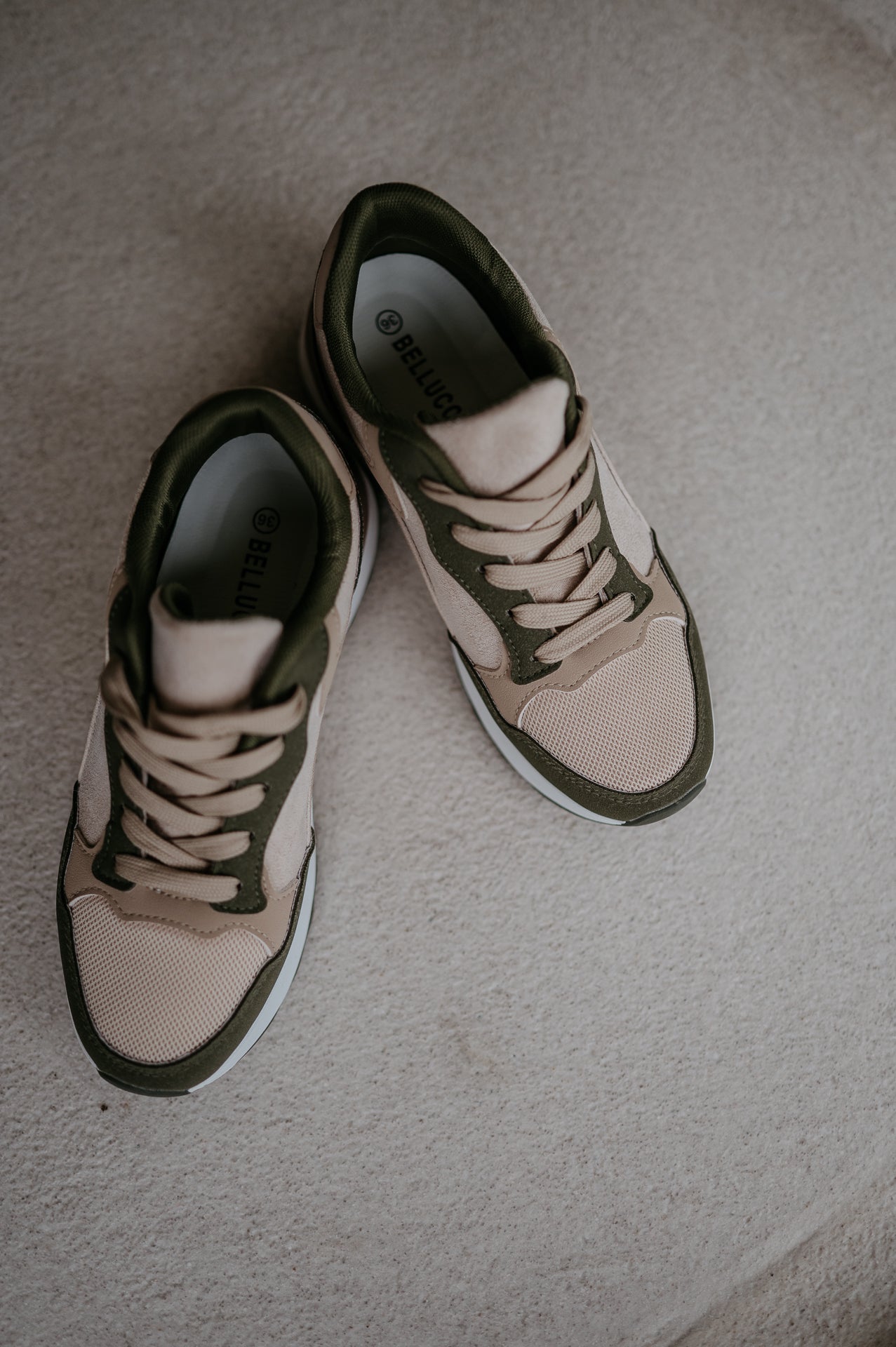 Luccore sneakers I Khaki - Wild Souls by JV® - Sneakers