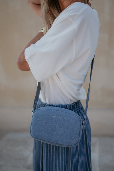 Lucido handbag I Light Blue - Wild Souls by JV® - Handbags
