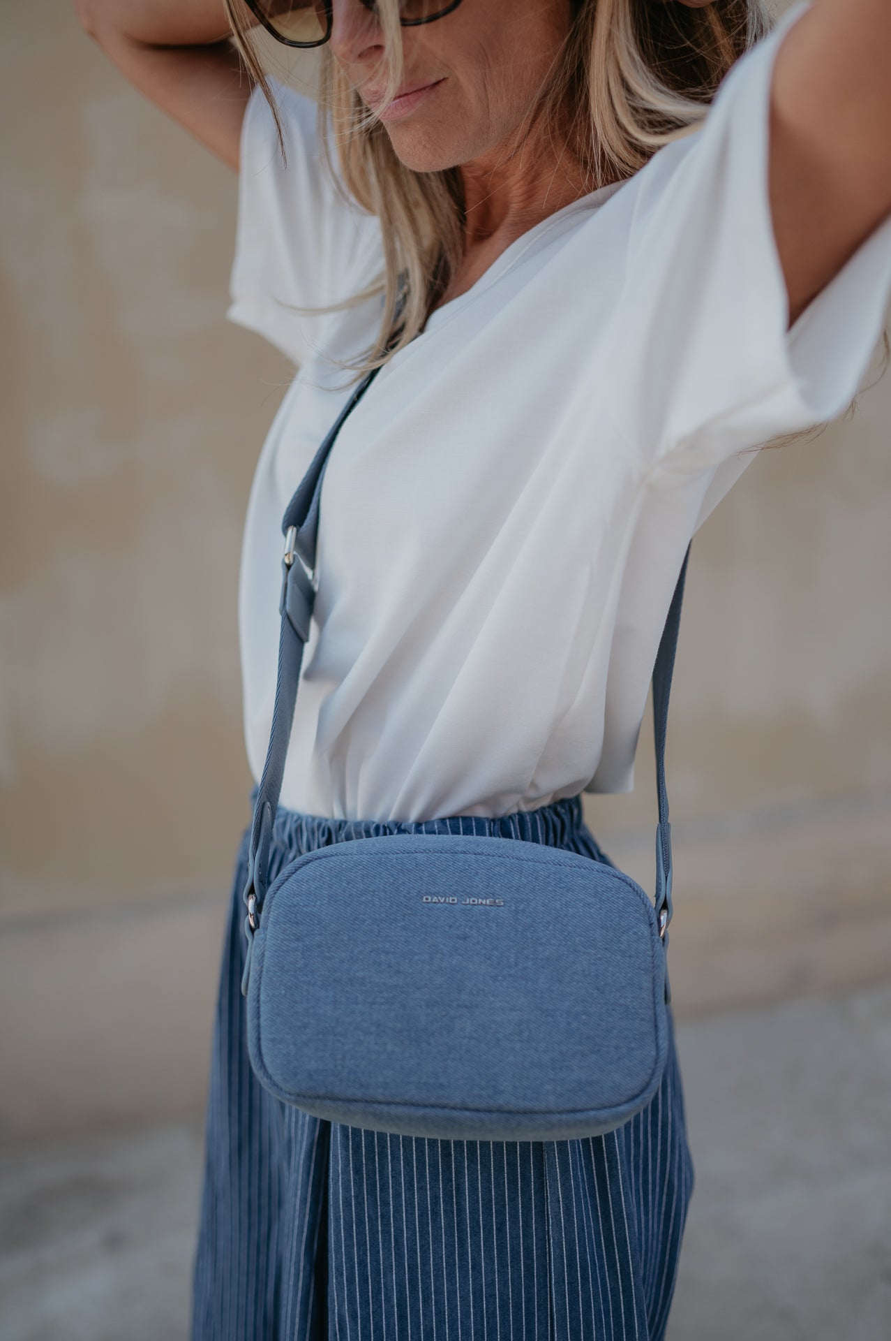 Lucido handbag I Light Blue - Wild Souls by JV® - Handbags