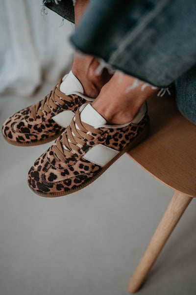 Luogo sneakers I Leopard - Wild Souls by JV® - Sneakers