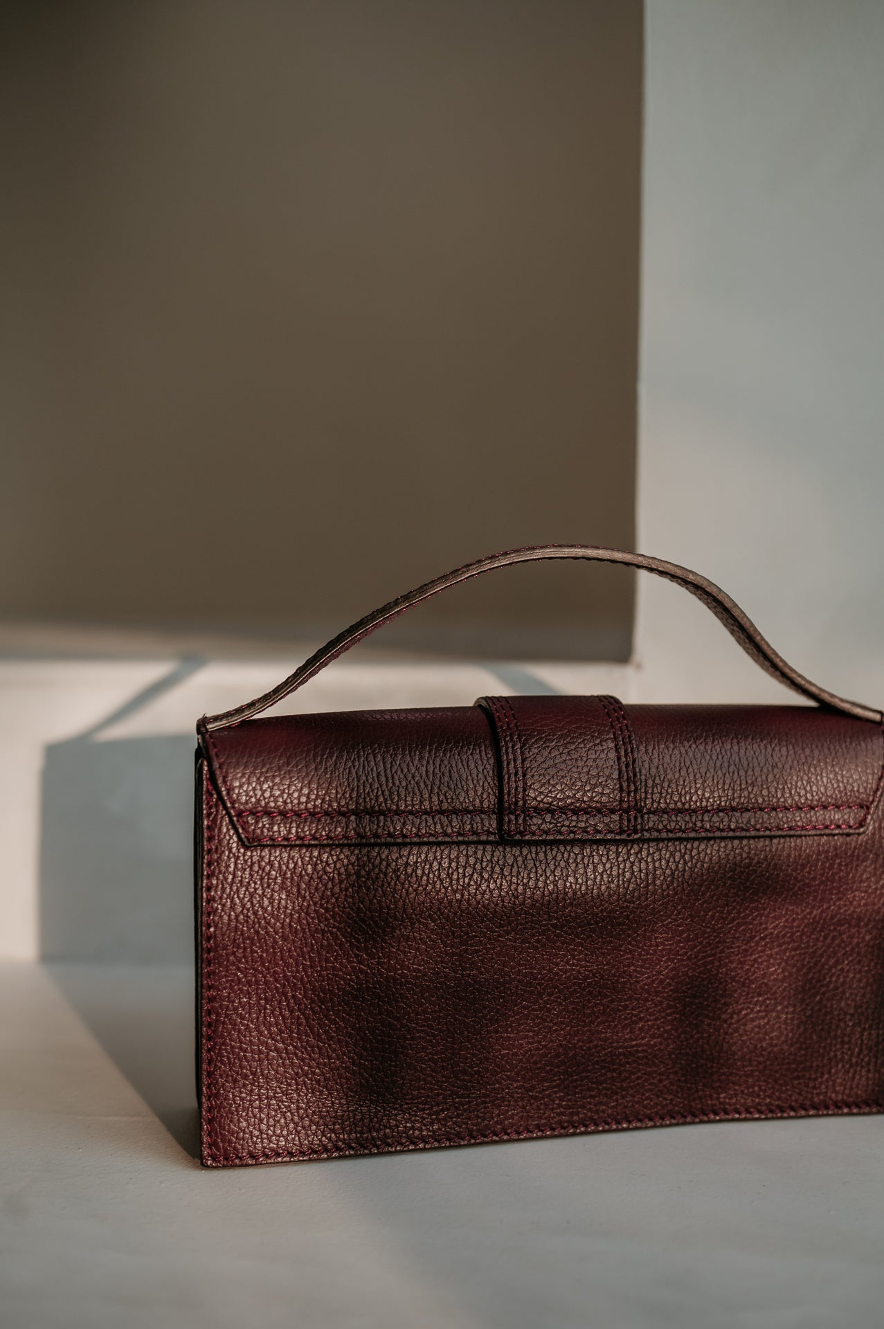 Magone handbag I Bordeaux - Wild Souls by JV® - Handbags