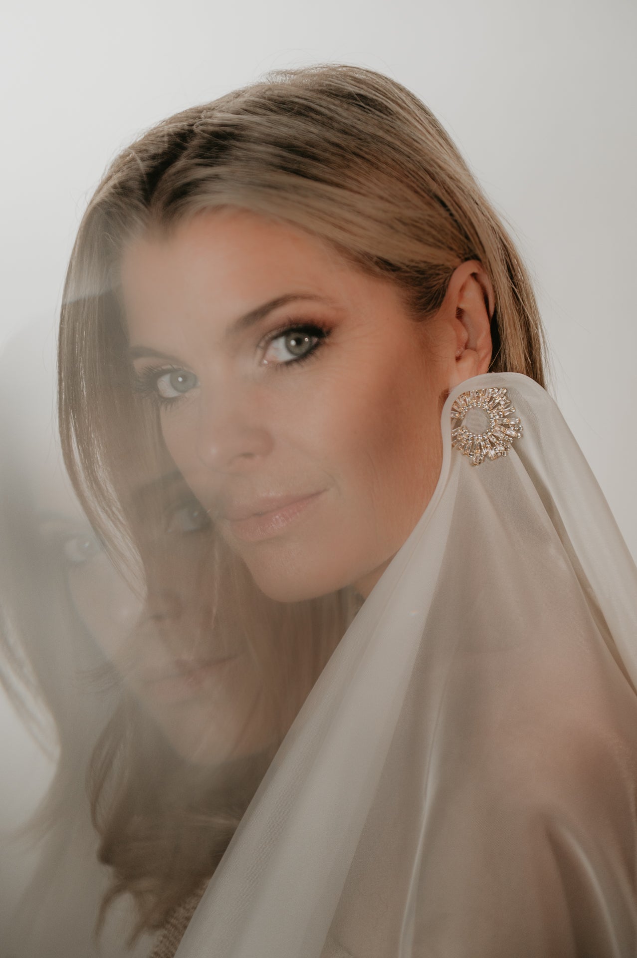 Minevo earrings I Gold - Wild Souls by JV® - Earrings