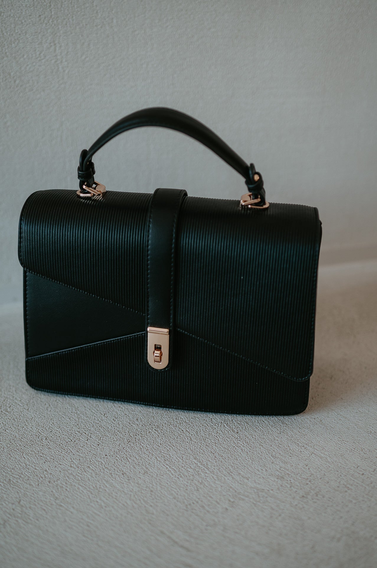 Mischiare handbag I Black - Wild Souls by JV® - Handbags