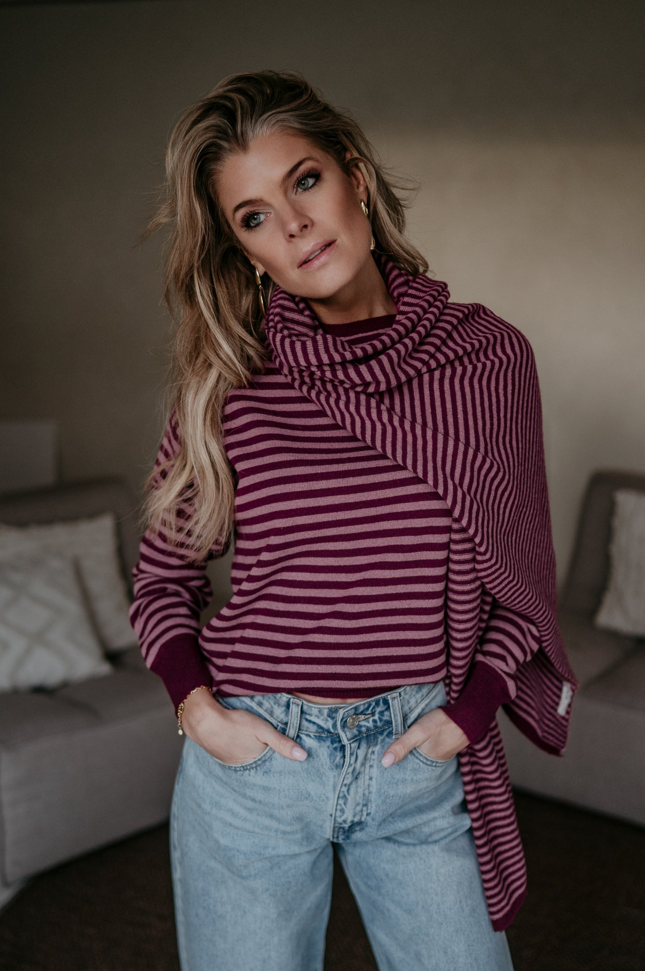 Nedio scarf I Burgundy & Rose - Wild Souls by JV® - Scarfs