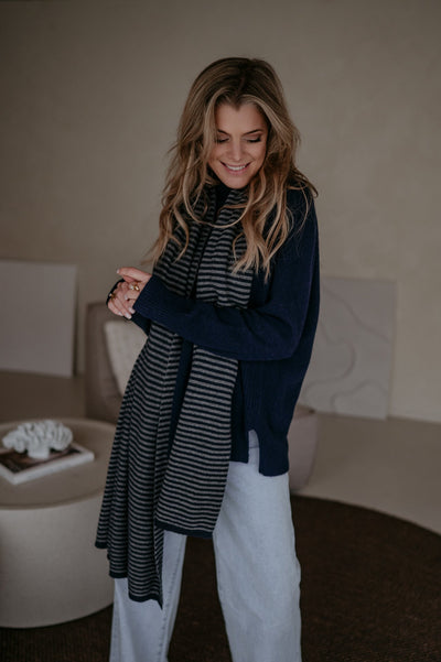 Nedio scarf I Navy & Grey - Wild Souls by JV® - Scarfs